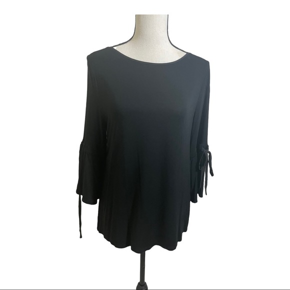 White House black market blouse with bell tie sleeves. Size medium. Rayon - Picture 1 of 9